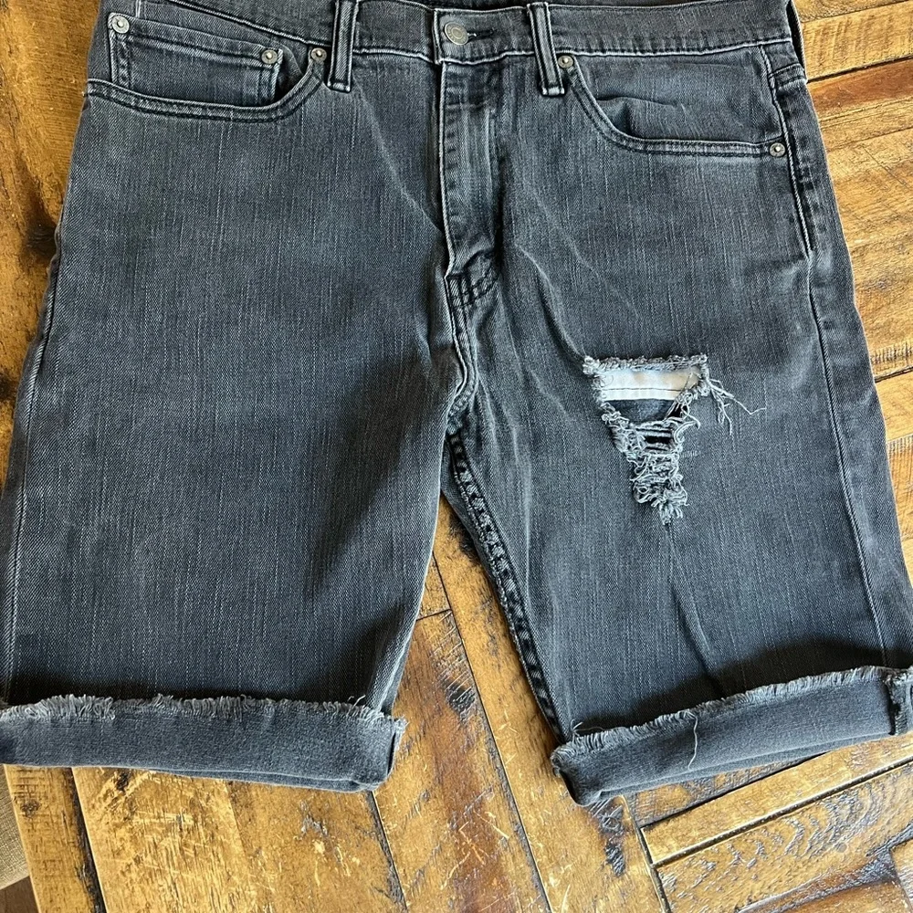 Levi’s men shorts - Picture 1 of 2